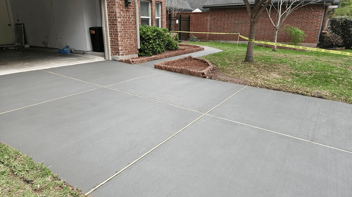 Mobile AL Concrete Concrete Driveway in Mobile - advantages of a permeable concrete driveway